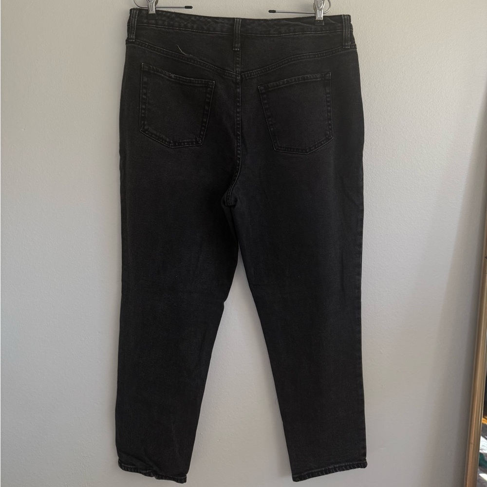 High Rise Distressed Mom Jean - Picture 5 of 11